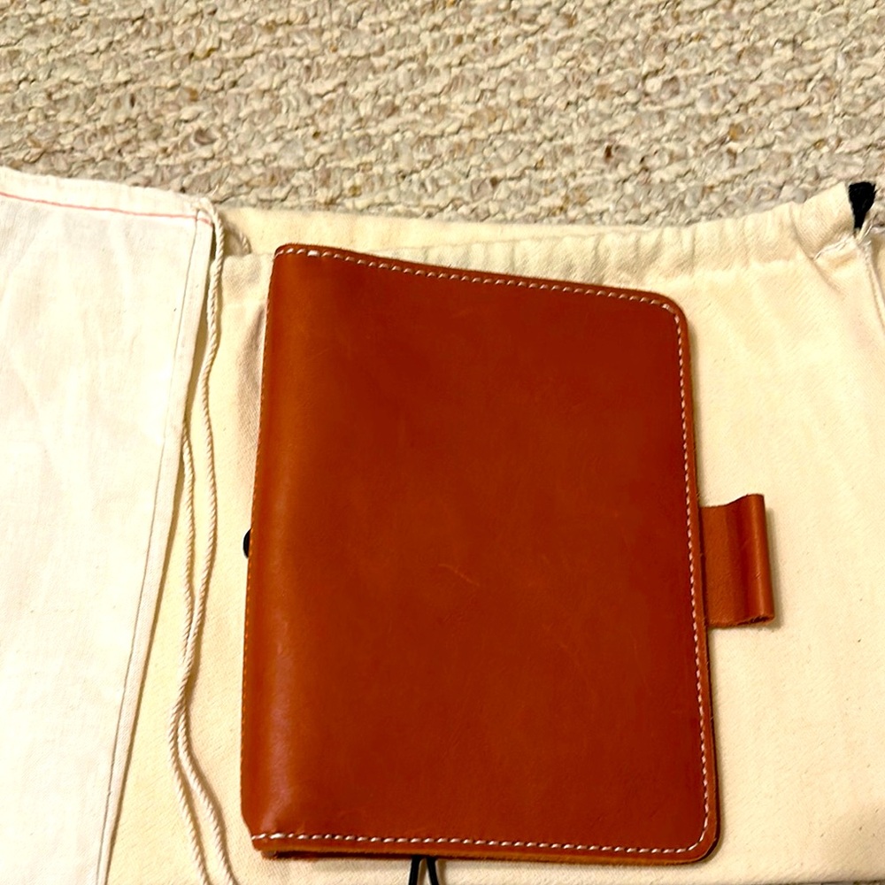 Planner Perfect B6 TN Gabriella Leather 
Out and About